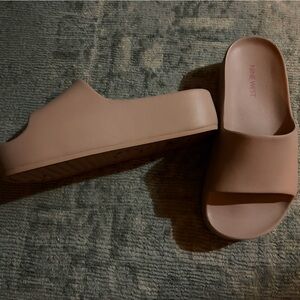 Nine West Women's Beige Slide Sandals